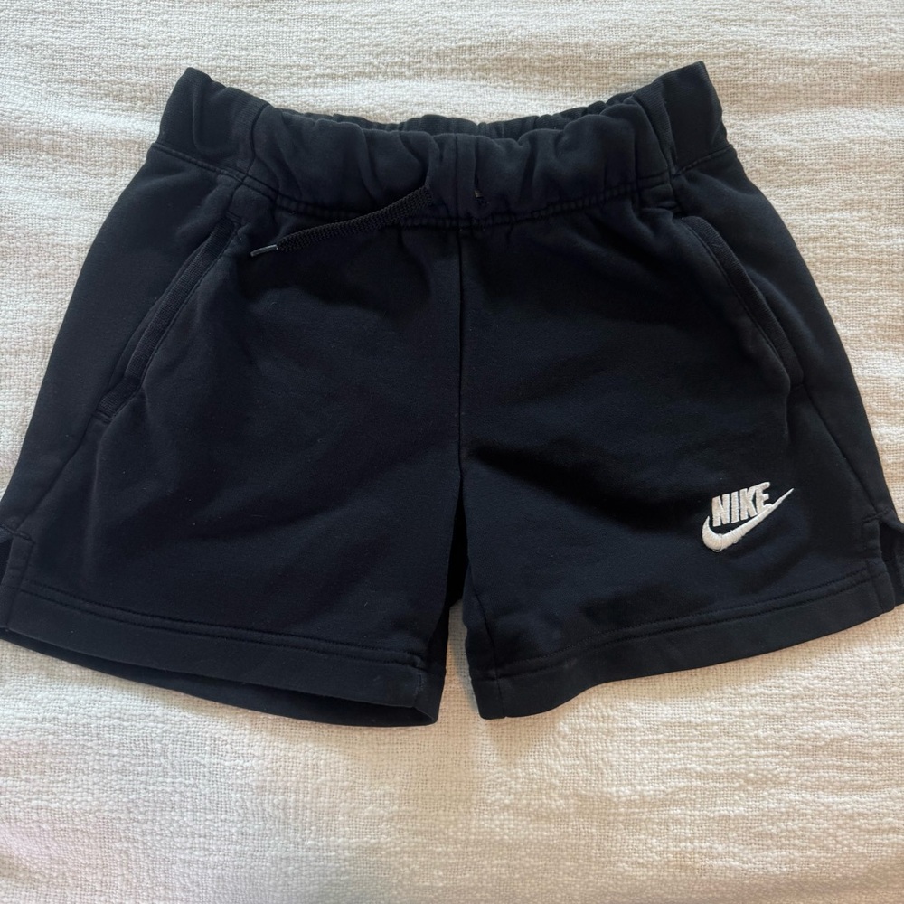 Nike black workout athliesure shorts